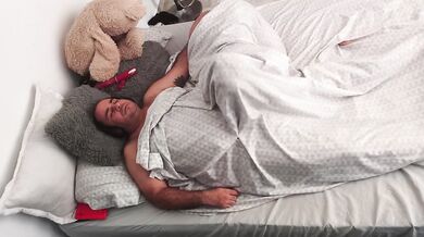I'M MAKING A VIDEO WITH MY LOVER AND MY GIRLFRIEND HAVING SEX.