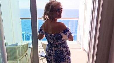 MILF Mature Mommy Housewife Rubbing her Big Tits and Pussy on a Cruise Ship