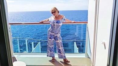 MILF Mature Mommy Housewife Rubbing her Big Tits and Pussy on a Cruise Ship