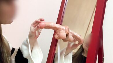 射精ディルドで中出しオナニー鏡面使って2方向から熟女　変態　淫語