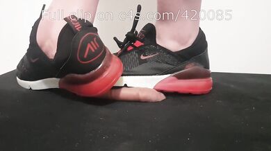 LittleShoes - Preview Cock Crush Nike Air Max 270 | Size 34