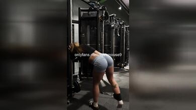18yo TikTok Live Yoga Rip: Virgin Pussy TORN Open EMBARRASSED