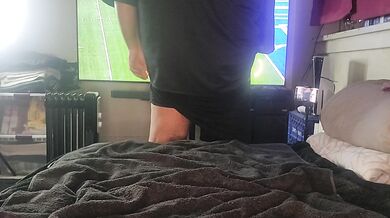THICK CHICAGO THOT GETS ASSFUCKED WITH A STRAPON