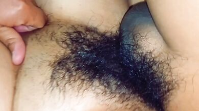 sentado en una polla con perfección hasta tener orgasmo múltiple en el coño, coño y gran culo pov