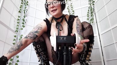 FEMDOM ASMR GERMAN EARLICKING TITS BIG BOOBS