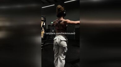 TikTok Live GRWM Fail: 18yo Virgin Ass Double Gaped Live
