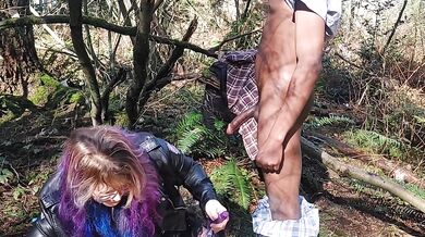 Milf fucks young 9inch bbc fan in public and gets creampied