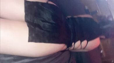 GF Rides Slow & Pussy Juice Drips Everywhere