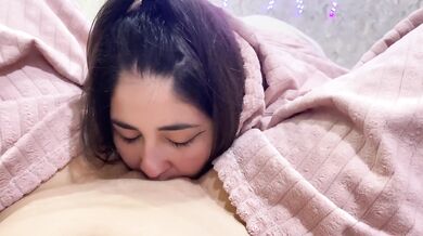 My stepsister crawled under the blanket and performed amazing cunnilingus.
