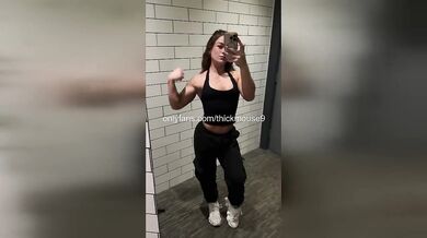 18yo Dance Cameltoe Fail: Virgin Hole Squirts Gape Live