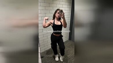 18yo Dance Cameltoe Fail: Virgin Hole Squirts Gape Live