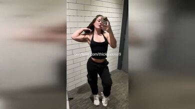18yo Dance Cameltoe Fail: Virgin Hole Squirts Gape Live