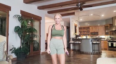 Slutty Wife Comes Home With A Request To Squirt After The Gym