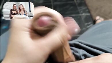 React: 2 sluts vs 5 dicks - dildo review turned into deepthroat battle SallyDinosaur & Shaiden Rogue