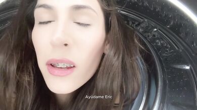 Stepson fucks his beautiful big-assed Latina stepmother while she's trapped in the washing machine