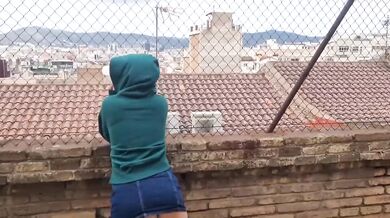 Public extreme milf show her tight pussy