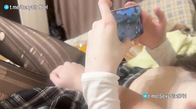 Fucked an altushka in torn tights when she was playing mobile league