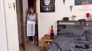 Did You Cum On stepMom's Panties
