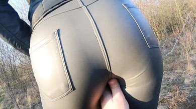 Public Risk in Tight Leather – Cameltoe, Blowjob & Cum on My Downjacket Twice