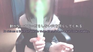 通路やお隣さんにもぐちゅぐちゅ音が丸聞こえ…某ネカフェの半個室でオナニーして興奮する変態人妻『七色漫喫』