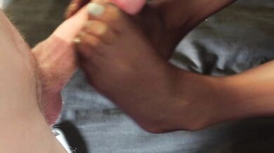 Milked his THICK LOAD with my feet!