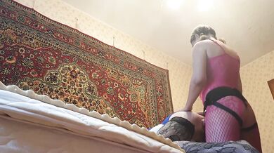 Amateur Russian beautiful babe Anastasia Mistress pegging her sub
