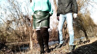 I hold my curvy stepmother by the ass