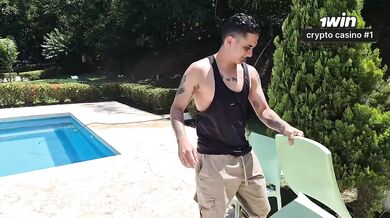 Alejandra Palacios fucks her gardener hard