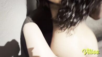 My girlfriend likes to have sex with high heels on - cumshot at the end