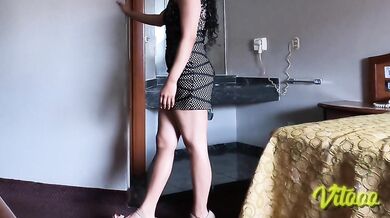 I love my girlfriend in a dress and high heels - we fuck in a hotel