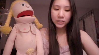 A Naughty Puppet Reading Time - Job 20-21