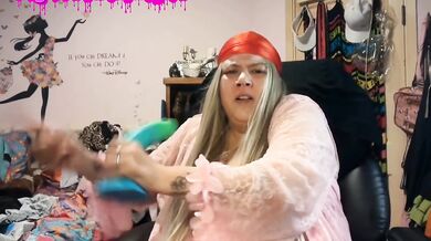Uncensored: Horny Brazilian BBW Milf Goddess In Intimate Ritual Going Crazy with Dual Dildos - Letting Loose Like Never Before