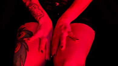 SEXY NYMPHOMANIAC VAMPIRE PLAYS WITH HER LITTLE PUSSY AND HER FAVORITE DILDO! - KATTY BLAKE