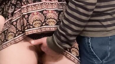 My Boyfriend Let a Pervert Masturbate Me on The Subway