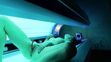 stranger gets to control my Lush while in the tanning bed