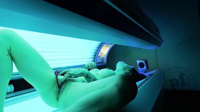 stranger gets to control my Lush while in the tanning bed