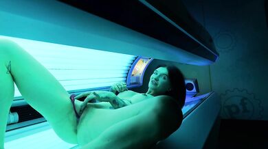 stranger gets to control my Lush while in the tanning bed