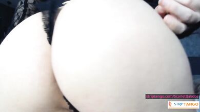 ScarlettJakobs Is Small, Sexy, And Hard To Ignore