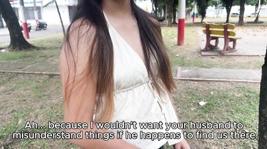 Vecina casada me invita una limonada y terminamos teniendo sexo sin condon - RawLoveDuo