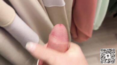 Risky public - Naughty girl plays with cock in the middle of clothing store - Gets rewarded doggy in changing room