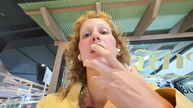 An ice cream broke my tooth