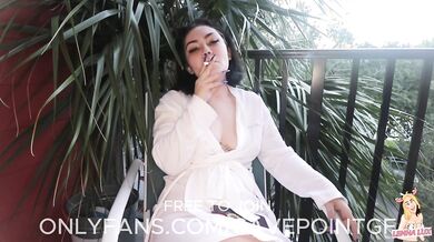 Girlfriend Lights Up A Cig For Sexy Time
