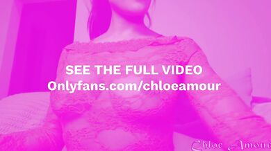 Eager Like a Bunny Chloe Amour Makes Her Pussy Cum for the Holidays