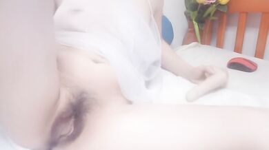 amazing ass of asian girl she take dildo fuck her pussy sexy hairy