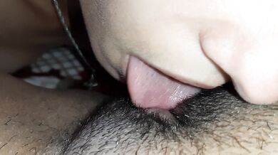 My two girlfriends lick me completely - Lesbian_illusion