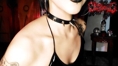 Extreme Deepthroat Slut Goth Girl