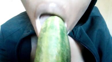 This is how you eat your veggies (Prettylilebony cries while deepthroating cucumber like she'd suck daddy's dick)