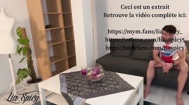 Lia_spicy_ and Diamantaoff drive me crazy. Amazing blowjob from two hot sluts