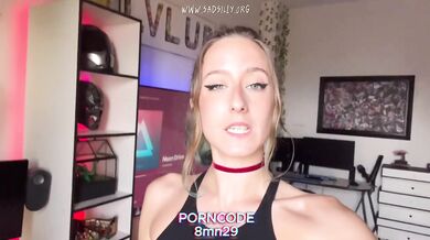 My roommate fucks me during my workout! French Hard