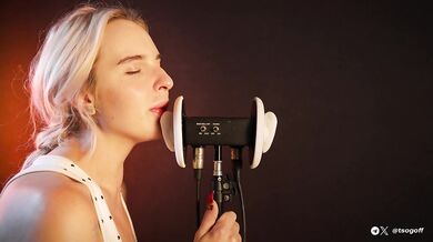 ASMR Close Up Juicy Ear Licking by Elsa (3Dio, 4K)